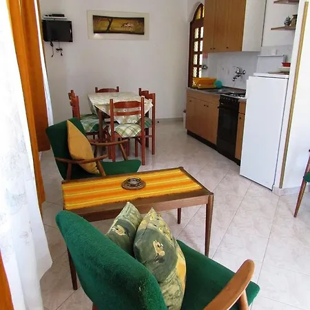 Guest house Paliska House With 3*