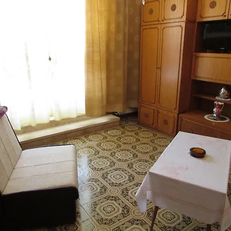 Guest house Paliska House With 3*