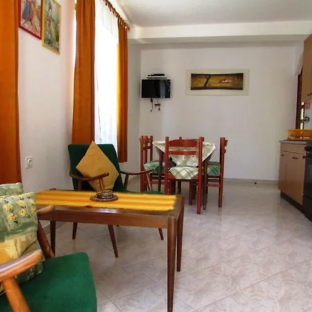 Paliska House With Guest house Umag