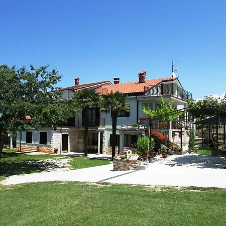 Paliska House With Guest house 3*
