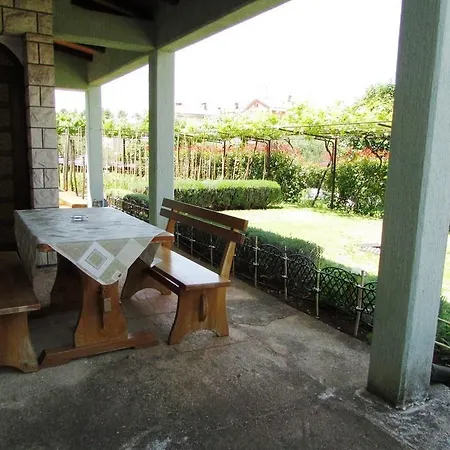 Paliska House With