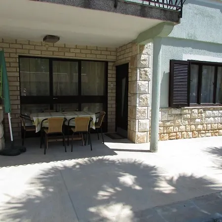 Guest house Paliska House With 3*